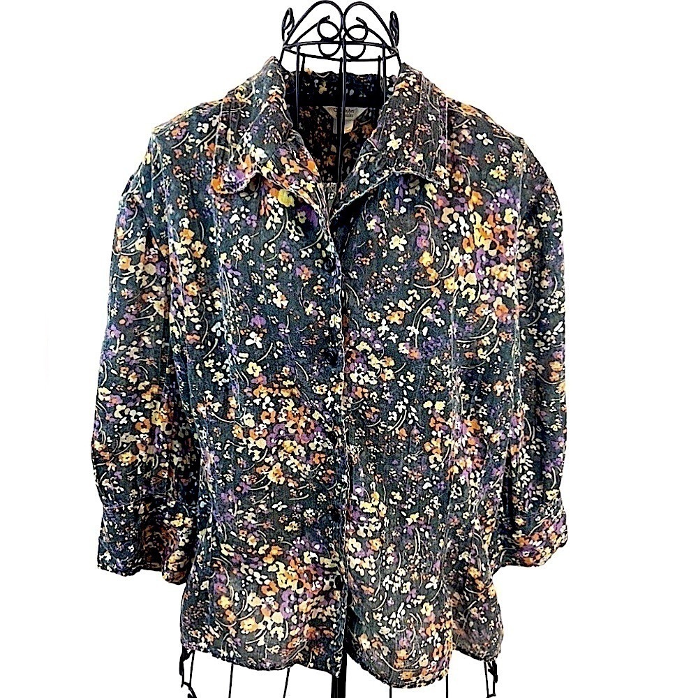 Christopher and Banks Button Down Floral Blouse Women’s Size Large